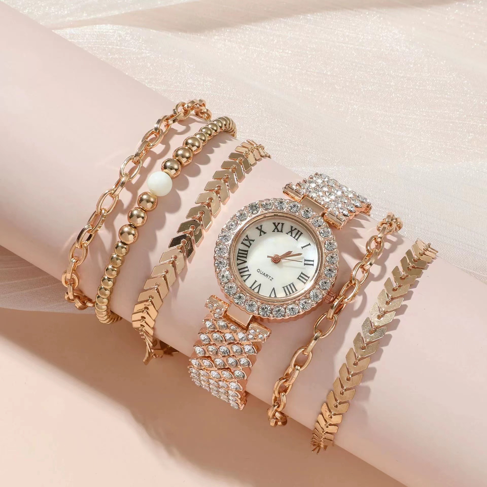 Luxury Diamond Women's Bracelet Watch Set - 6-Piece Fashion Gift Box - Image 3