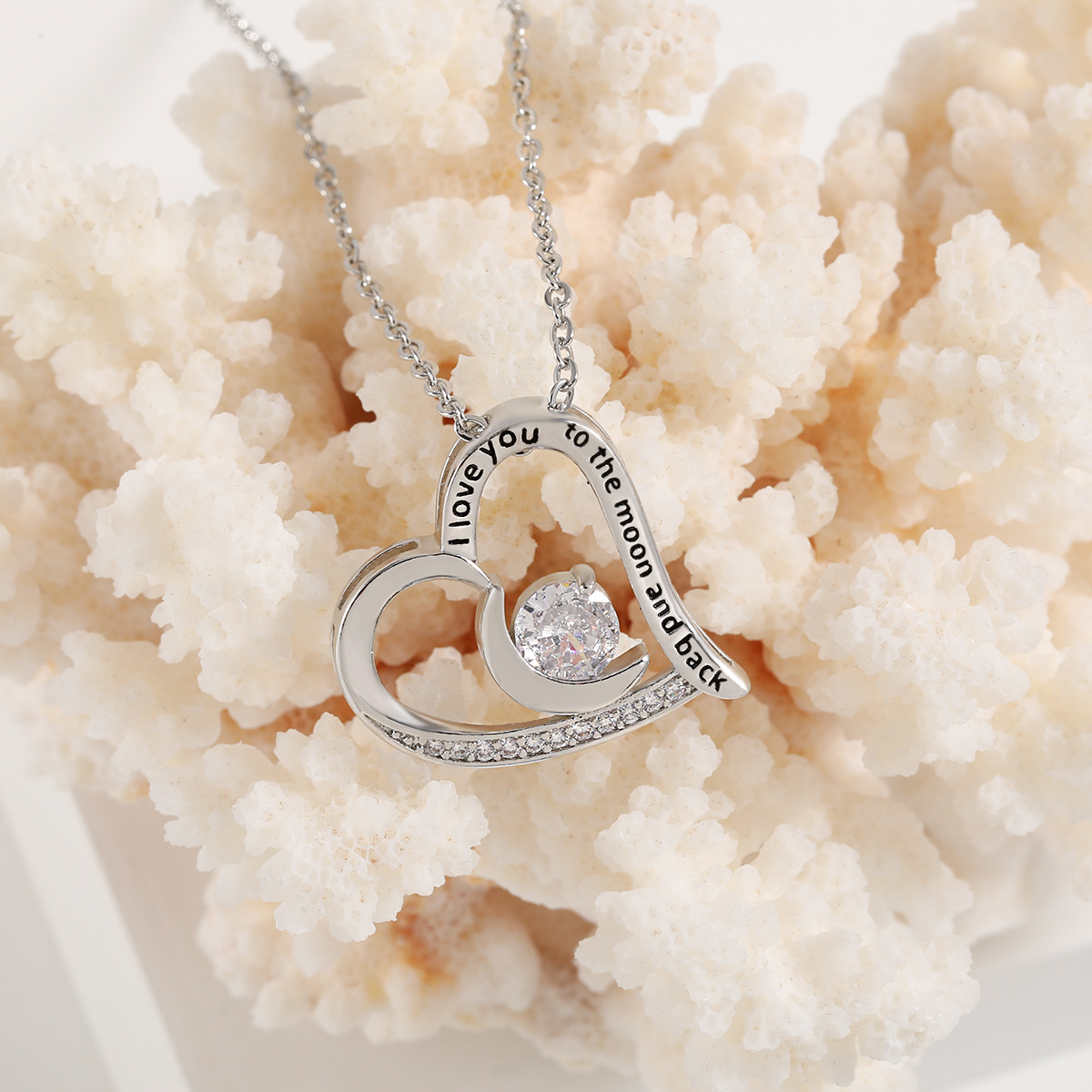 Fashionable Heart-shaped Love Necklace with Rhinestones and Letters - Perfect Valentine's Day Gift - Image 4