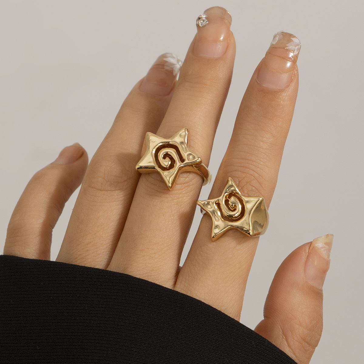 Niche Three-Dimensional Star Ring - Adjustable Opening for Unique Style - Image 16