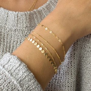 4-Pack Tube Chain Disc Lace Bracelet Set - Stylish & Versatile Accessories