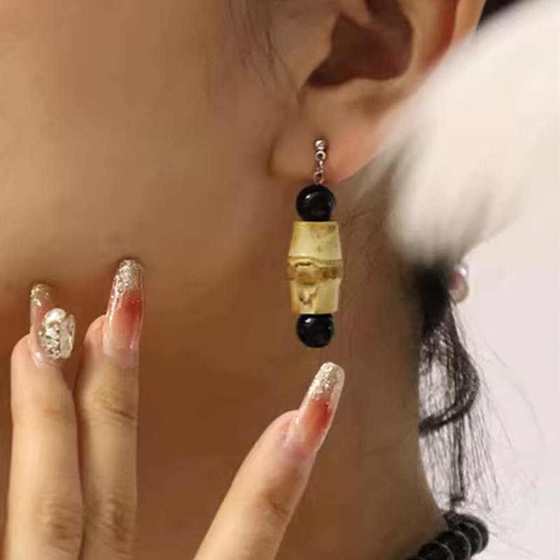 Silver Niche Design Earrings - Ethnic Style with Natural Bamboo Joint for Women - Image 4