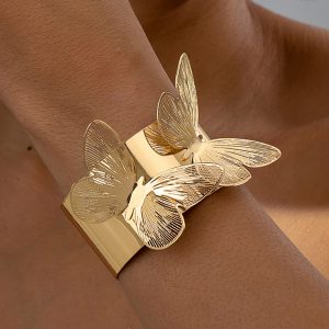 Exaggerated Metal Three-Dimensional Butterfly Bracelet for Women - Fashion Statement