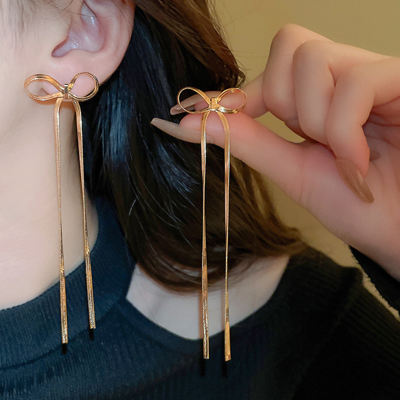 Wholesale Stainless Steel Jewelry - Hypoallergenic 18k Gold Plated Non-tarnish Herringbone Bow Earrings with Ribbon Bowknot Design - Image 13