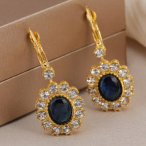 Vintage-Inspired Creative Women's Earrings for Stylish Retro Fashion