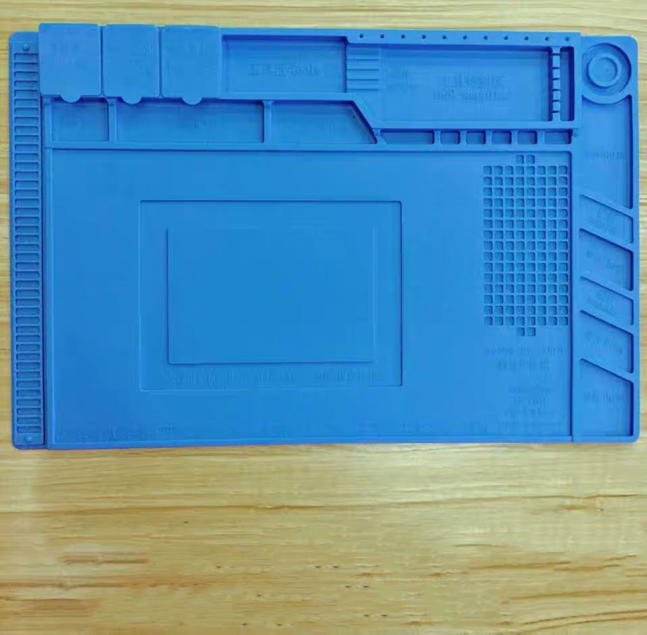 Mobile Phone and Computer Repair Magnetic Heat Insulation Work Mat - Image 4