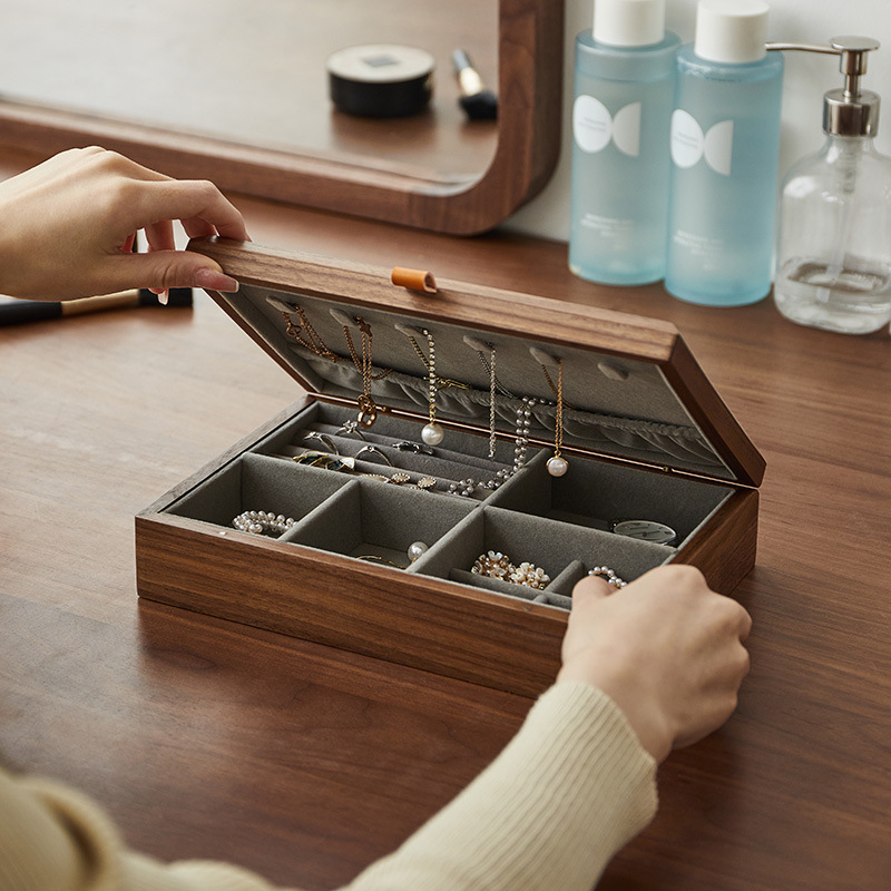Spacious Walnut Jewelry Box for Home - Large Capacity Design - Image 3