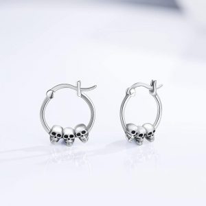 Vintage-Inspired Halloween Skull Ear Clips Earrings for a Spooky Look