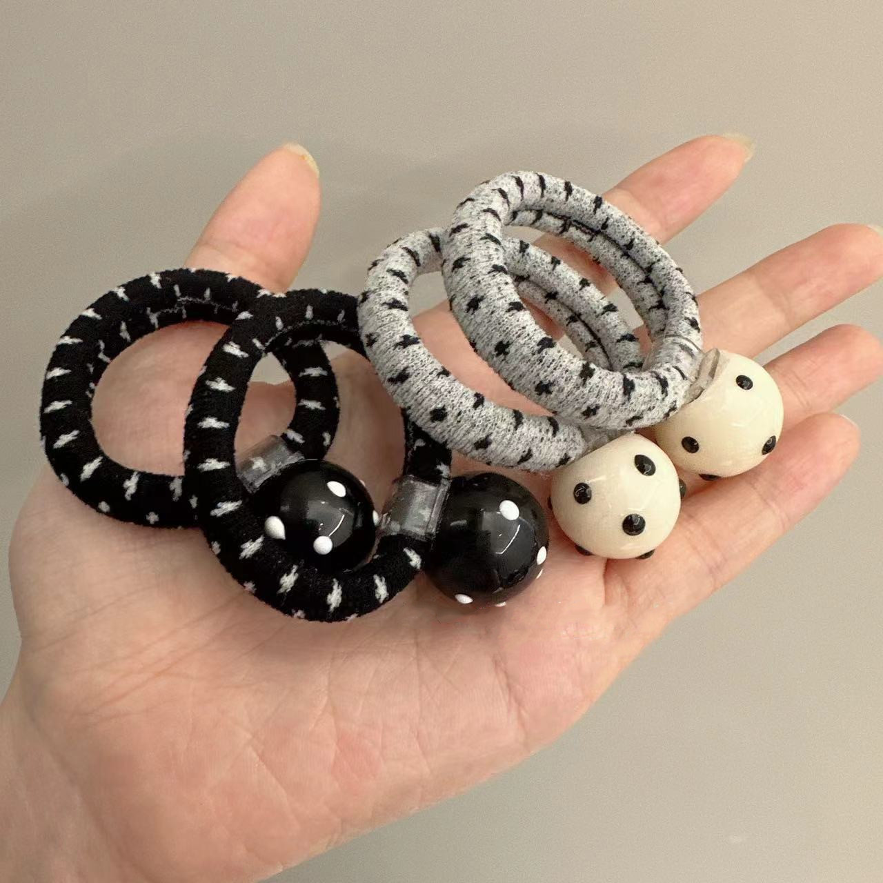 High Elastic Polka Dot Rubber Band - Seamless & Simple Design - Image 3