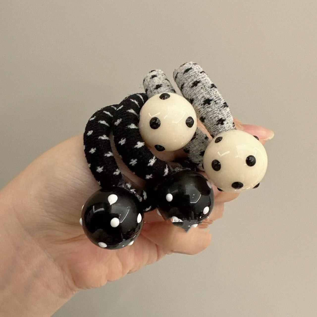 High Elastic Polka Dot Rubber Band - Seamless & Simple Design - Image 4