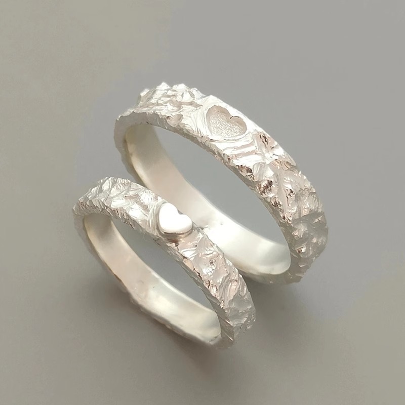 Hand In Hand White Head Love Couple Ring - Open Design for Couples - Image 3
