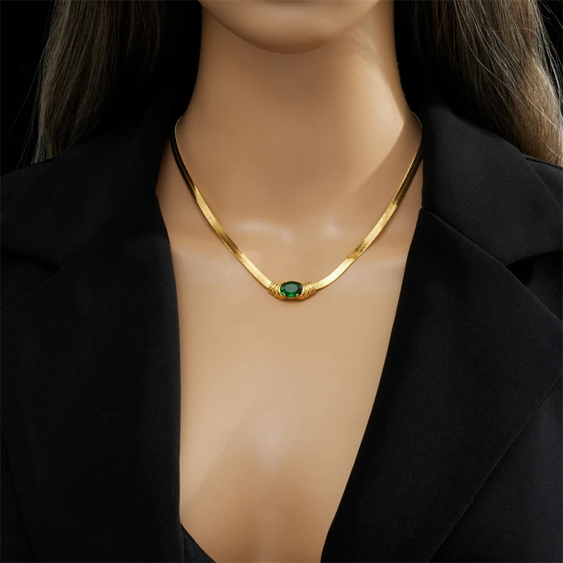 Emerald Titanium Steel Blade Necklace for Women - Stylish & Durable Jewelry