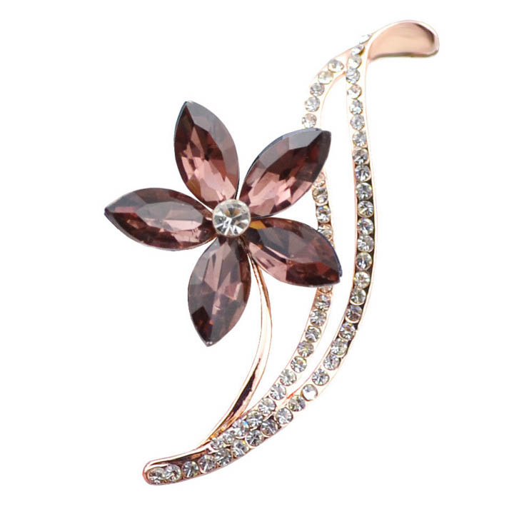 Elegant Five-Leaf Flower Crystal Brooch - Stunning Jewelry Accessory - Image 7