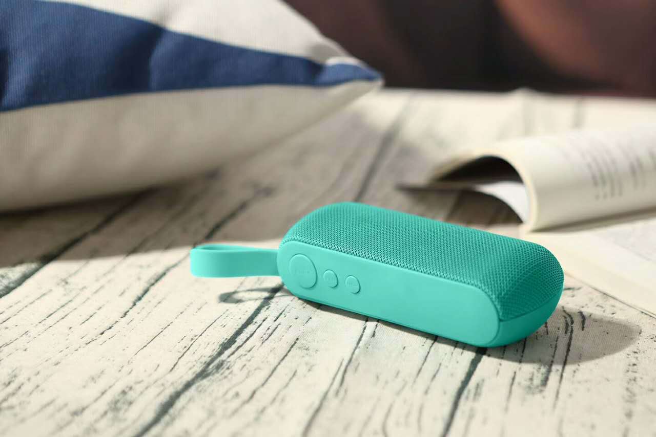 Q106 Wireless Bluetooth Speaker Phone with Subwoofer and Card Connectivity - Image 11