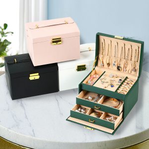 Dustproof Portable Jewelry Box - Travel-Friendly and Easy to Carry