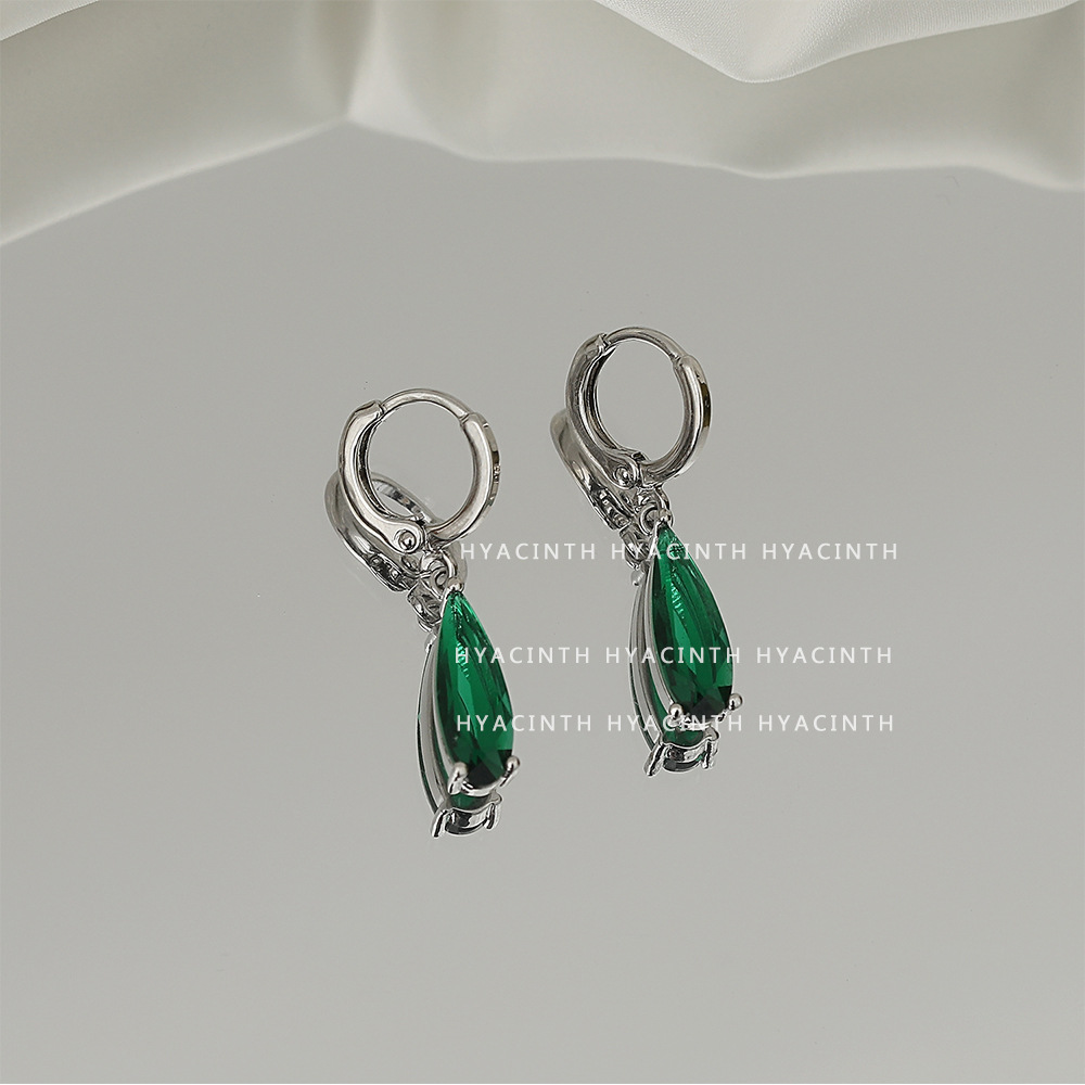 Stunning Emerald Horse Eye Zircon Earrings Pendant for Women - Elegant Jewelry - Image 7