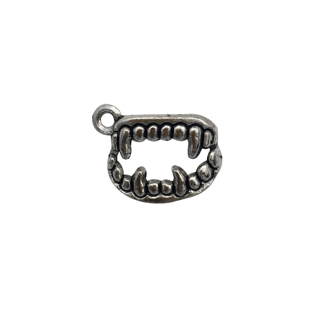 Halloween Accessories: Pumpkin, Skull, Bat, and Hand Claw Ornaments for Spooky Decor - Image 6