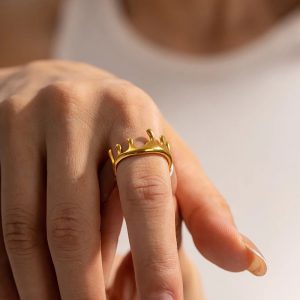 Lava Crown Adjustable Titanium Steel Ring - Stylish and Unique Design