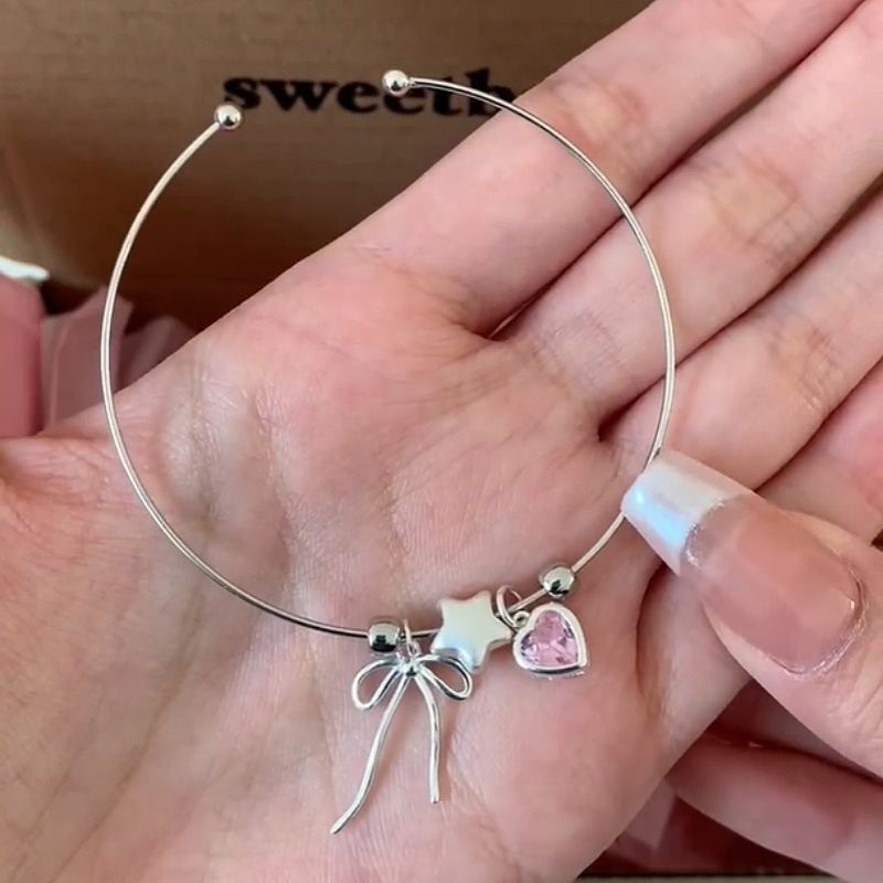 Enchanting Love Star Butterfly Bracelet for Women - Perfect Gift Idea - Image 2