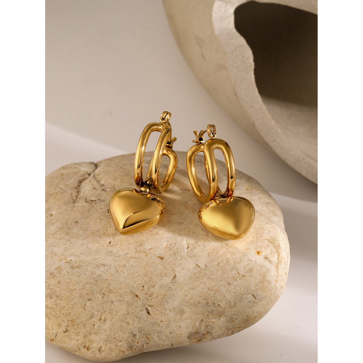 Stunning Audrey Gold Earrings - Elegant Jewelry for Every Occasion - Image 9