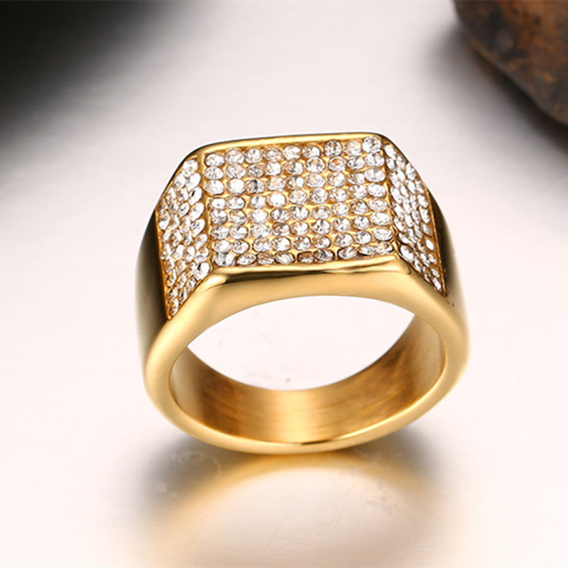 Stylish Titanium Steel Diamond Men's Ring - Durable & Elegant Design