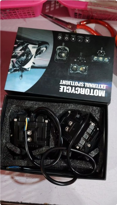 Two-Color Lens Headlight for Motorcycles - Bright and Stylish Lighting - Image 5