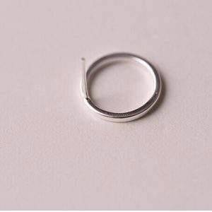 Elegant Simple Hollow S925 Sterling Silver Stud Earrings for Fashion Lovers