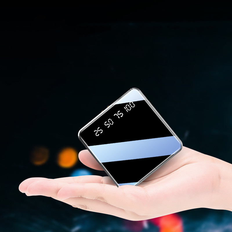 Mini Compact Full Mirror Power Bank - Stylish and Portable Charging Solution - Image 4