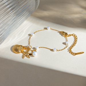 Elegant 18K Gold Stainless Steel Pearl Chain Bracelet with Shell Starfish Pendant - Perfect Fashion Jewelry for Summer Holidays