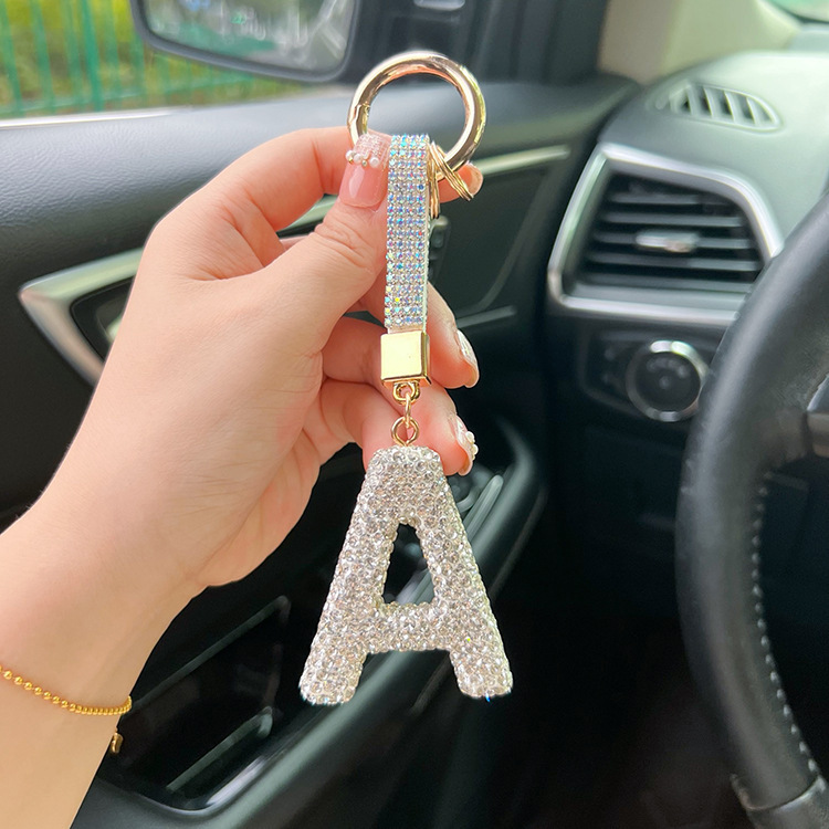English Letter Keychain with Clay Diamond Round Buckle Pendant - Stylish & Unique - Image 11