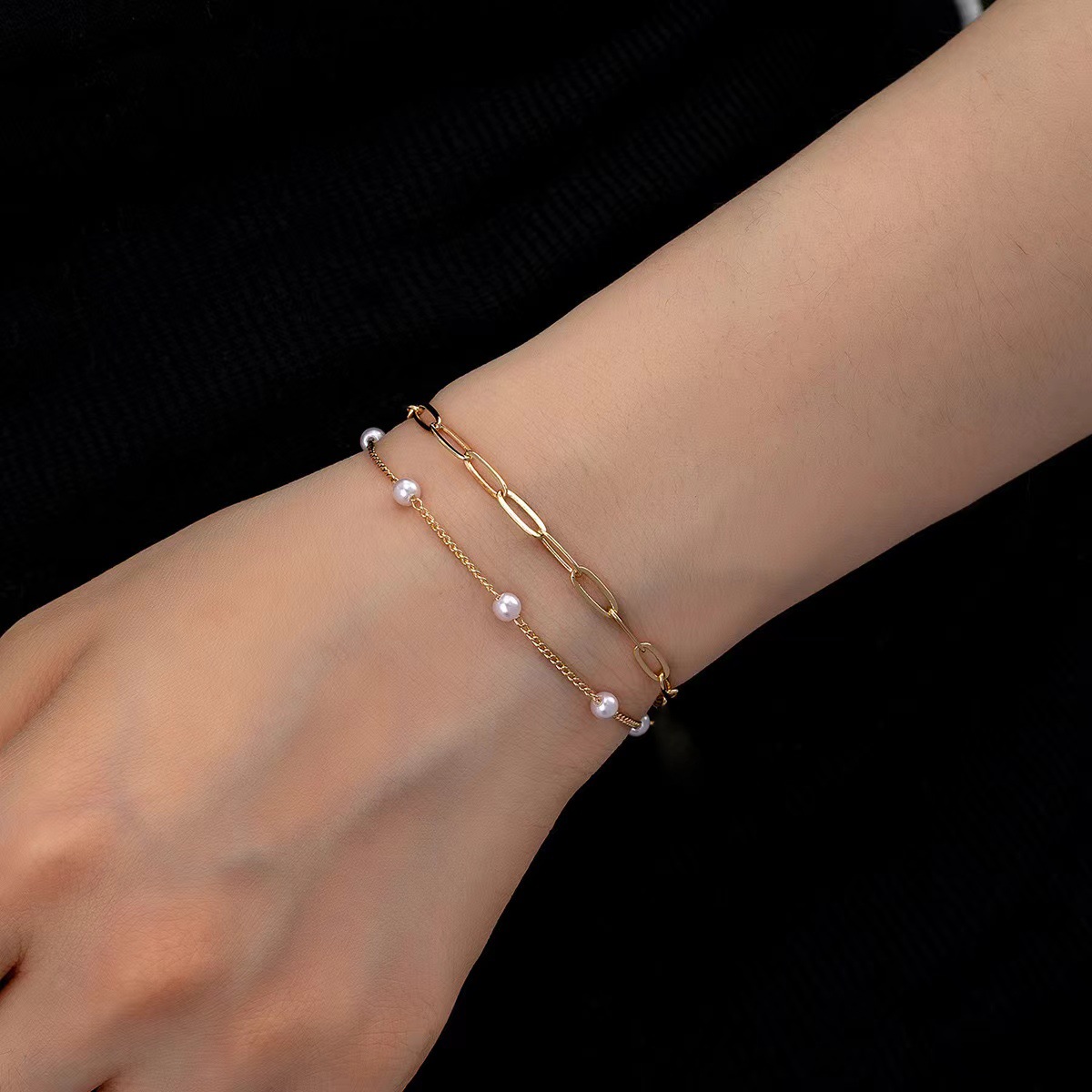 Elegant Double-Layer Pearl Bracelet - Fashionable & Simple Design