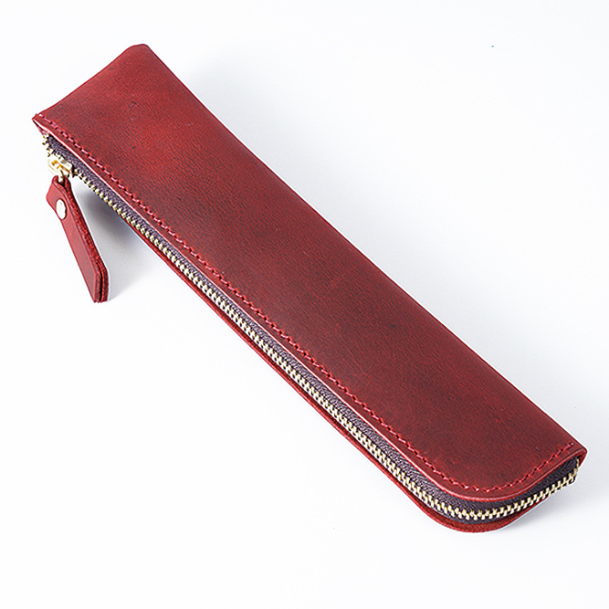 Cowhide Retro Pencil Case - Simple Protection and Stylish Storage Solution