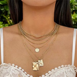 Stylish Multi-layer Necklace with Fashion Square Sequin Pendant