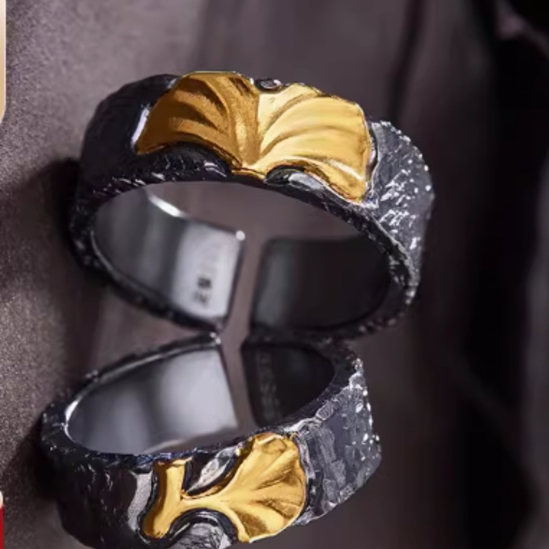 Elegant Couple's Gold and Silver Ring Set - Perfect for Any Occasion - Image 4