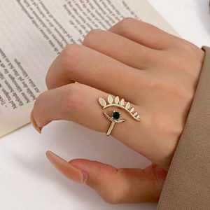 Stylish Retro Fashion Adjustable Ring for Women – Customizable & Unique