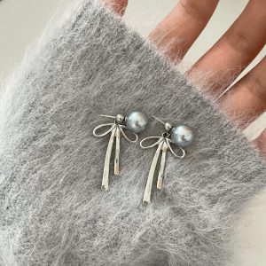 Elegant Silver Needle Niche Bow Earrings with Pearl for Women