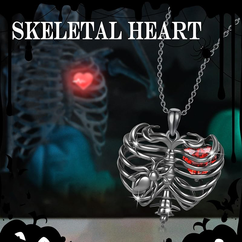 Elegant Dark Heart-Shaped Spider Diamond Pendant Necklace for Unique Style - Image 4