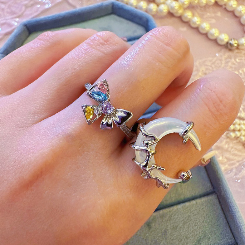 Stylish Color Enamel Bow Ring for Women - Trendy Fashion Accessory - Image 7