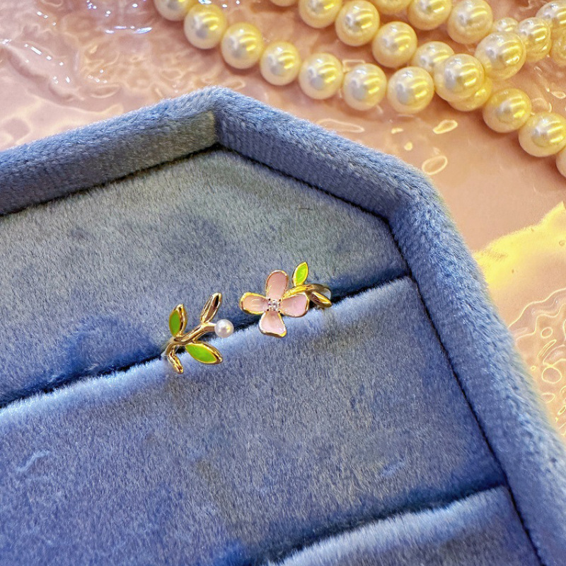 Stylish Color Enamel Bow Ring for Women - Trendy Fashion Accessory - Image 9