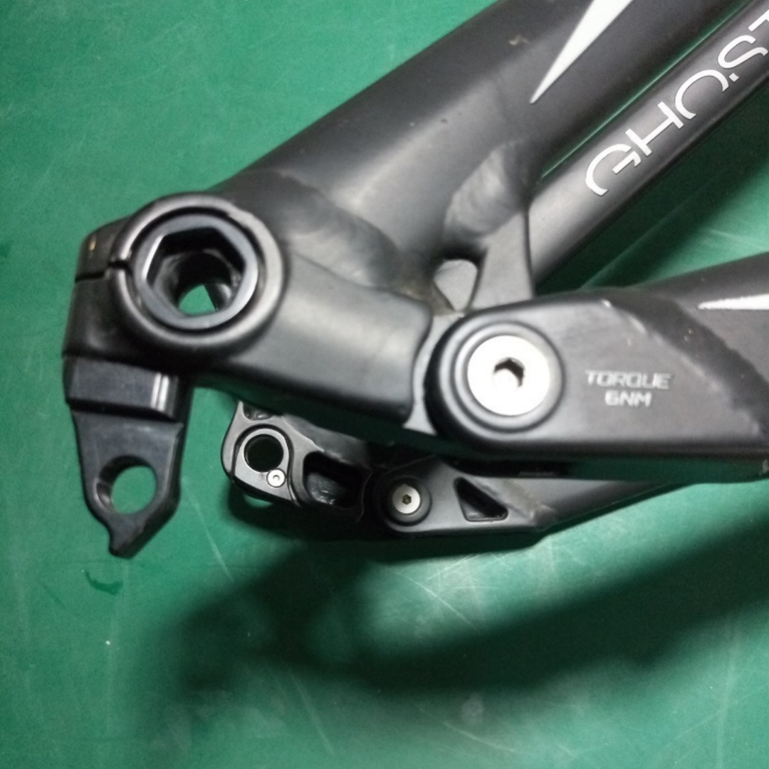 Quick Descent Tail Hook for Mountain Bikes - Crane Hanging Ear Accessory