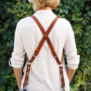 Essential Camera Straps & Lanyards: Must-Have Travel Belts & Accessories