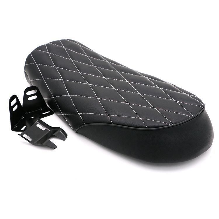 Retro Modified Diamond Motorcycle Cushion for Ultimate Comfort and Style