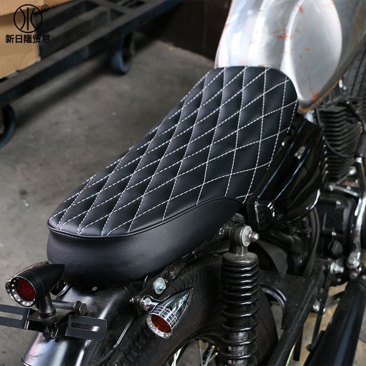 Retro Modified Diamond Motorcycle Cushion for Ultimate Comfort and Style - Image 3