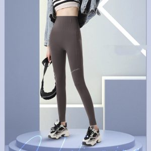 Slimming Nude Feel Yoga Pants for Running and Fitness Sports Activities