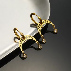 Stylish European and American Geometric Curved Cut Earrings for Modern Elegance
