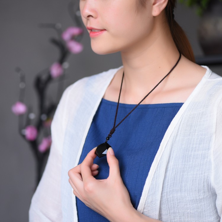 Obsidian Six-Pointed Star Pendant Necklace - Stylish Sweater Chain - Image 8