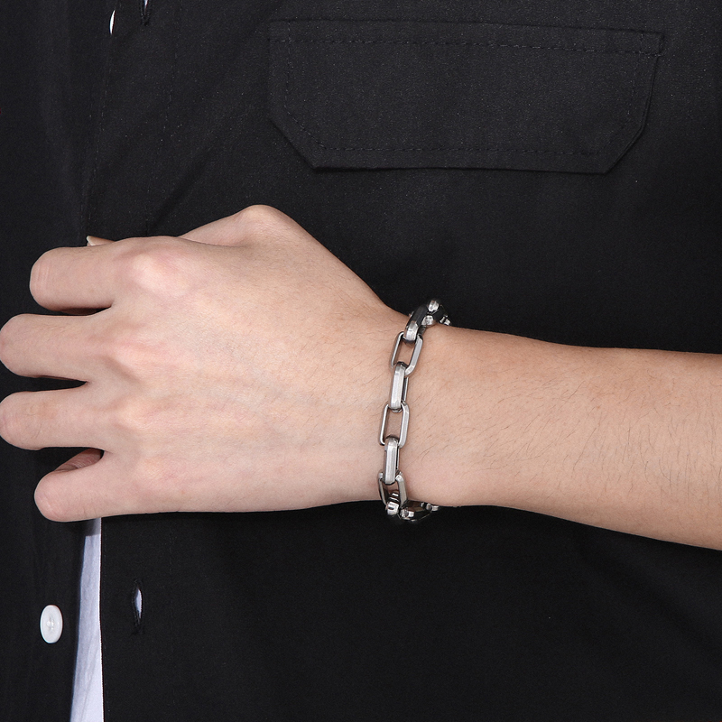 Men's Titanium Steel Bracelet - Trendy Ins Niche Design Hip-hop Geometric Style - Image 4