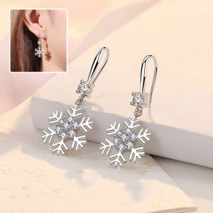 Stylish Temperament Snowflake Earrings with Rhinestones - Personalized Christmas Jewelry for Women