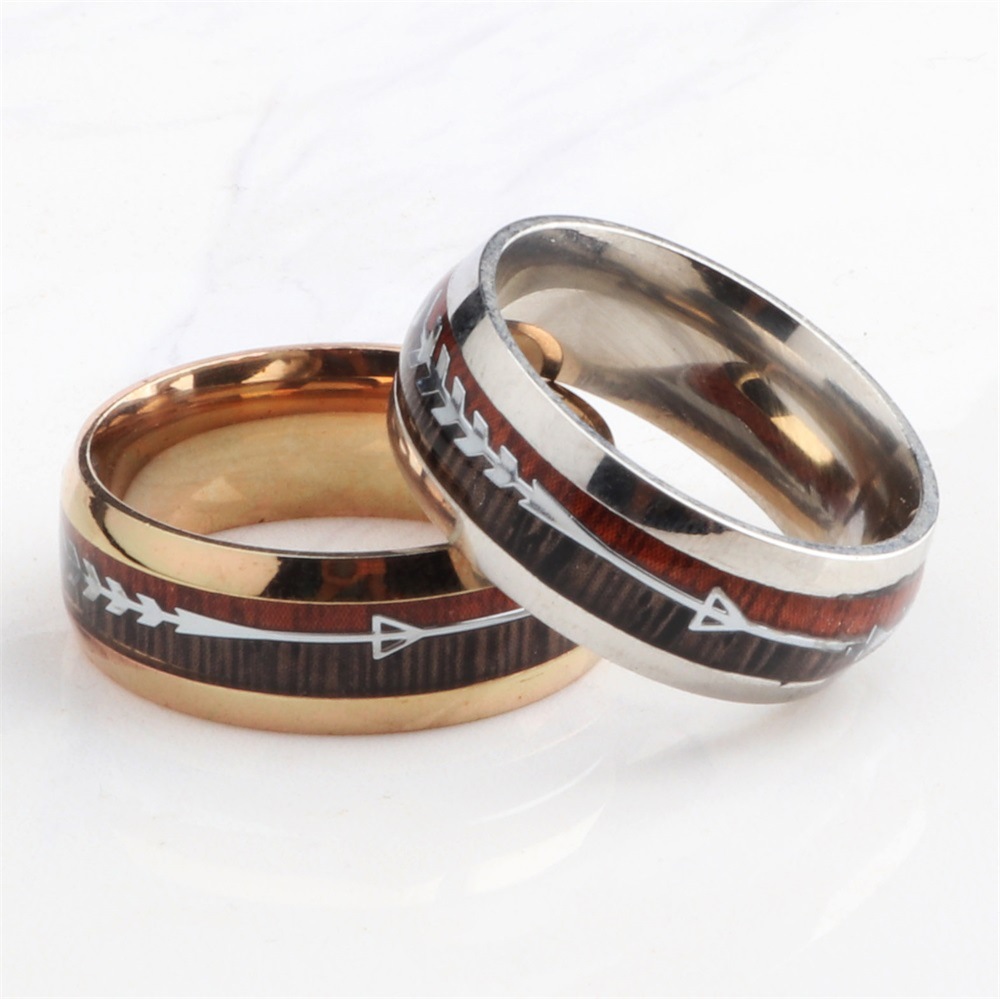 Stainless Steel Arrow Inlaid Ring with Elegant Wood Grain Design - Image 5