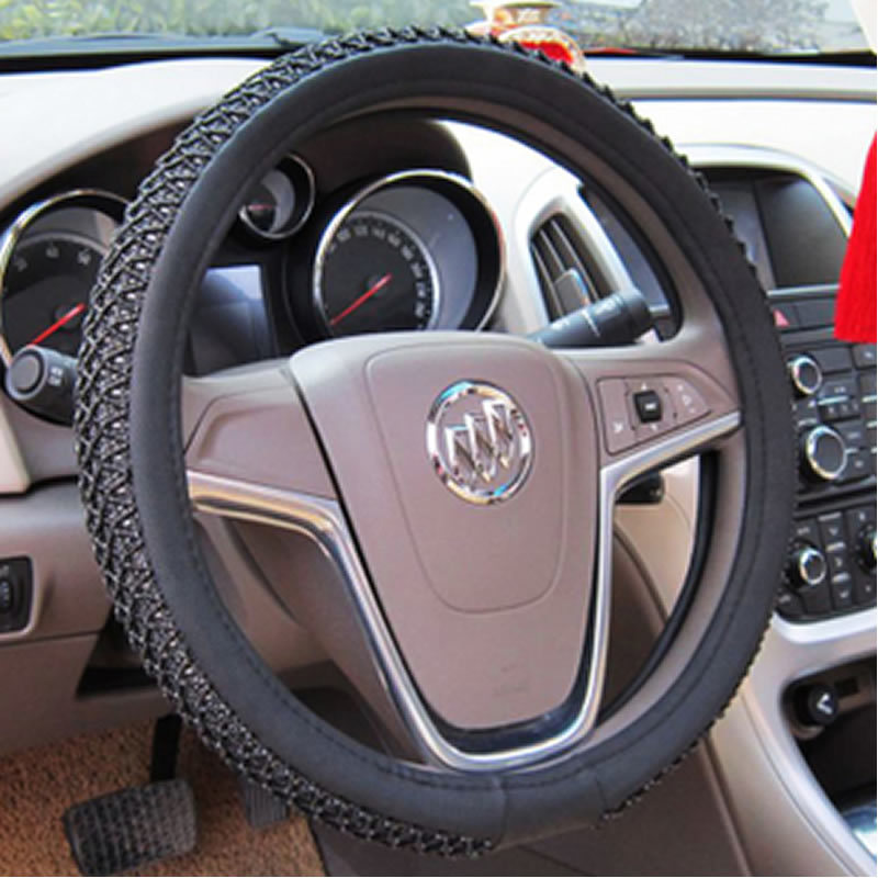 Stylish New Summer Car Steering Wheel Cover for Ultimate Comfort - Image 3
