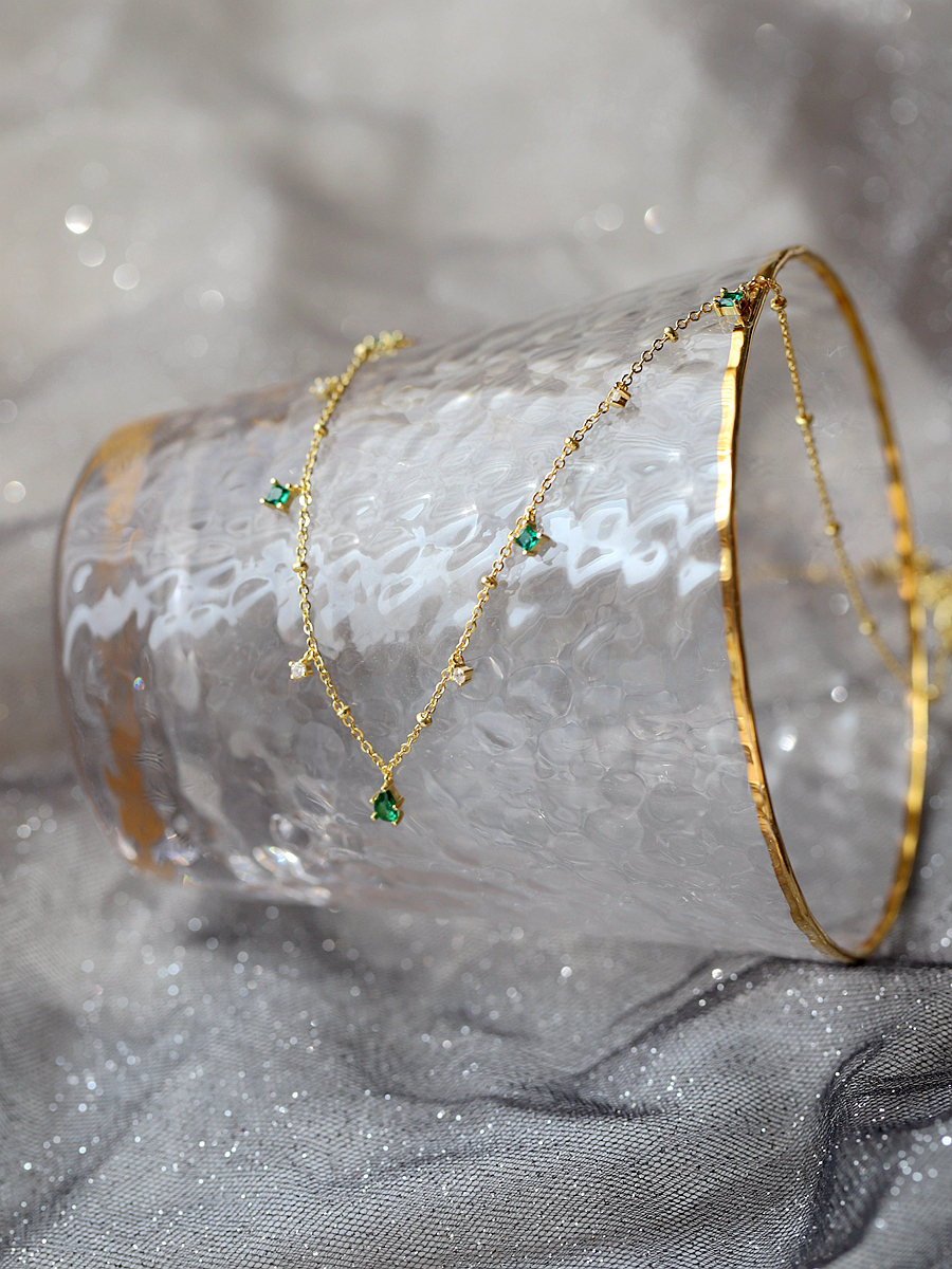 Stunning Water Drop Emerald Zircon Necklace - Generous Design & Elegance - Image 7